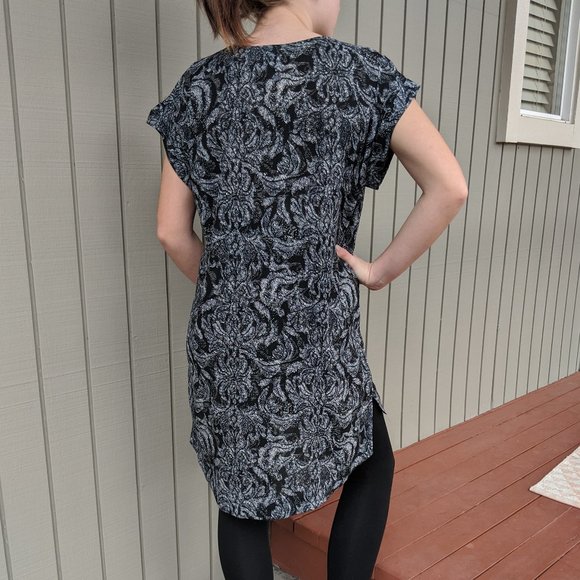 H&M New Icons Floral Embroidered Tunic, Sz. US4 - Picture 2 of 4